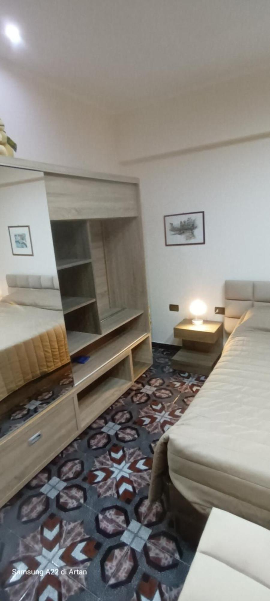 Royal Aparthotel Vlorë Buitenkant foto
