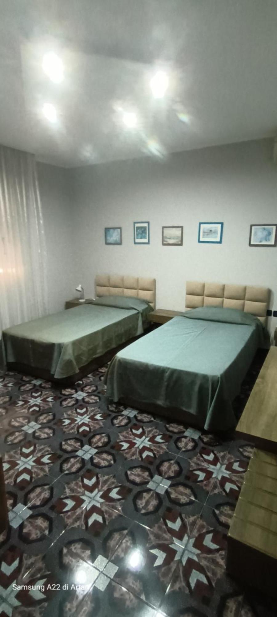 Royal Aparthotel Vlorë Buitenkant foto